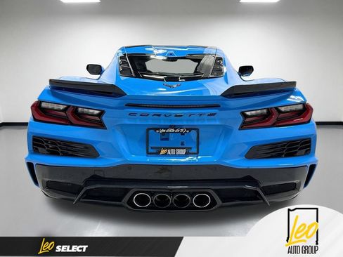 Used 2024 Chevrolet Corvette Z06 RWD image 9