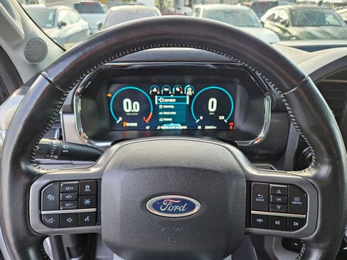 Used 2023 Ford F150 Lariat w/ Trailer Tow Package image 23