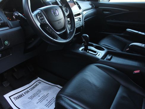 Used 2019 Honda Ridgeline RTL-T image 11