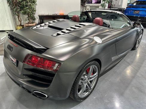Used 2011 Audi R8 V10 AWD/4WD image 28