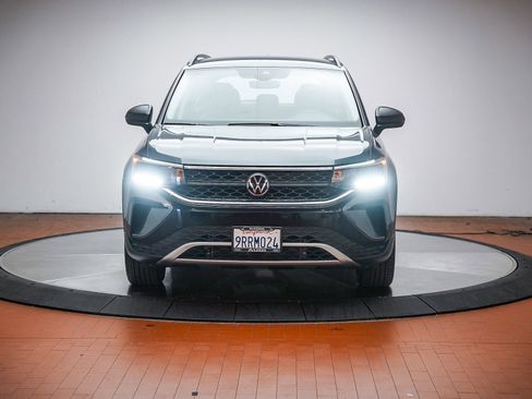 Used 2024 Volkswagen Taos S FWD image 2