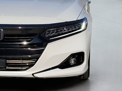 Used 2021 Honda Accord Sport image 10