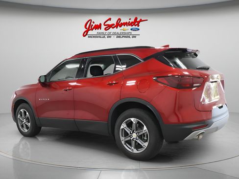 Used 2024 Chevrolet Blazer LT w/ Convenience Package FWD image 4
