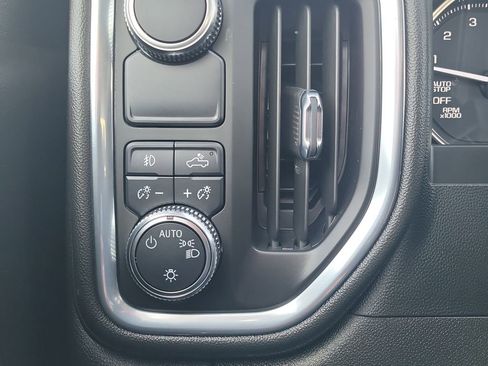 Used 2022 GMC Sierra 1500 Elevation image 23