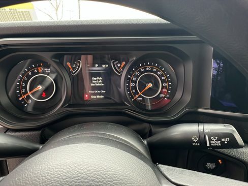 New 2026 Jeep Gladiator Sport image 24