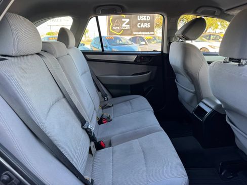 Used 2019 Subaru Outback 2.5i AWD/4WD image 31