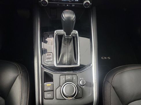 Used 2022 MAZDA CX-5 AWD 2.5 S w/ Premium Package image 33