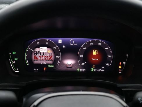 Certified 2025 Honda Civic Sport Touring image 28