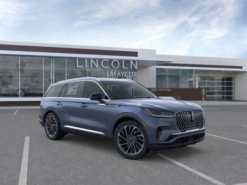 New 2026 Lincoln Aviator Reserve image 7