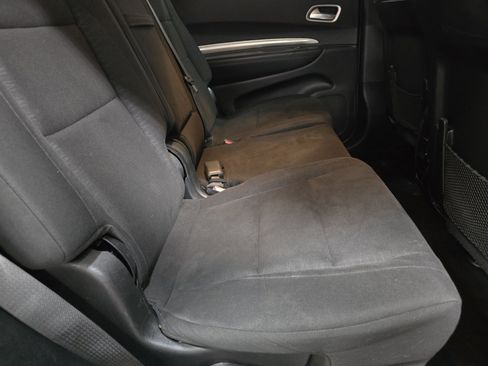 Used 2019 Dodge Durango SXT image 17