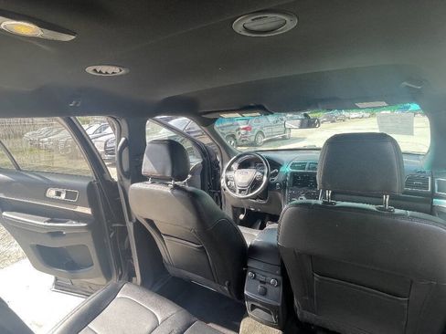 Used 2016 Ford Explorer Sport AWD/4WD image 24