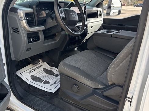 Used 2024 Ford F350 XL w/ XL Chrome Package image 8