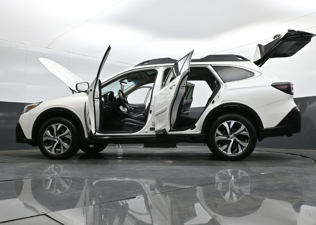 Used 2021 Subaru Outback Limited XT w/ Popular Package #2 AWD/4WD image 35