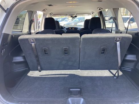 Used 2019 Honda Pilot EX image 19