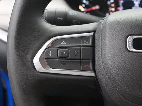 Used 2025 Jeep Compass Limited AWD/4WD image 30