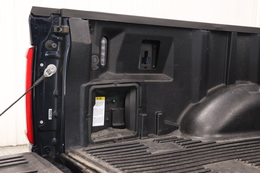 Used 2022 Ford F150 Lariat w/ Equipment Group 502A High AWD/4WD image 10