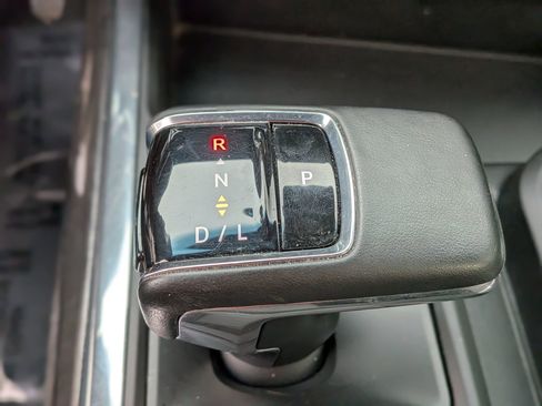 Certified 2023 Chevrolet Silverado 1500 LTZ image 31