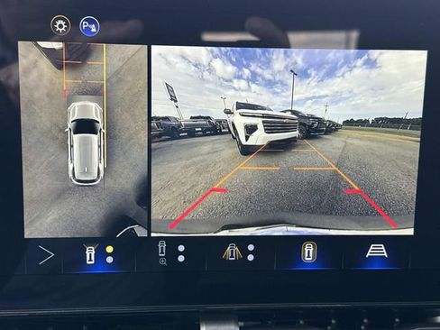 New 2026 Chevrolet Equinox LT w/ Safety and Technology Package image 18