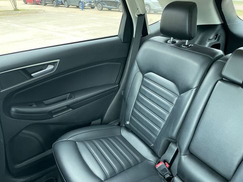 Used 2024 Ford Edge SEL image 42