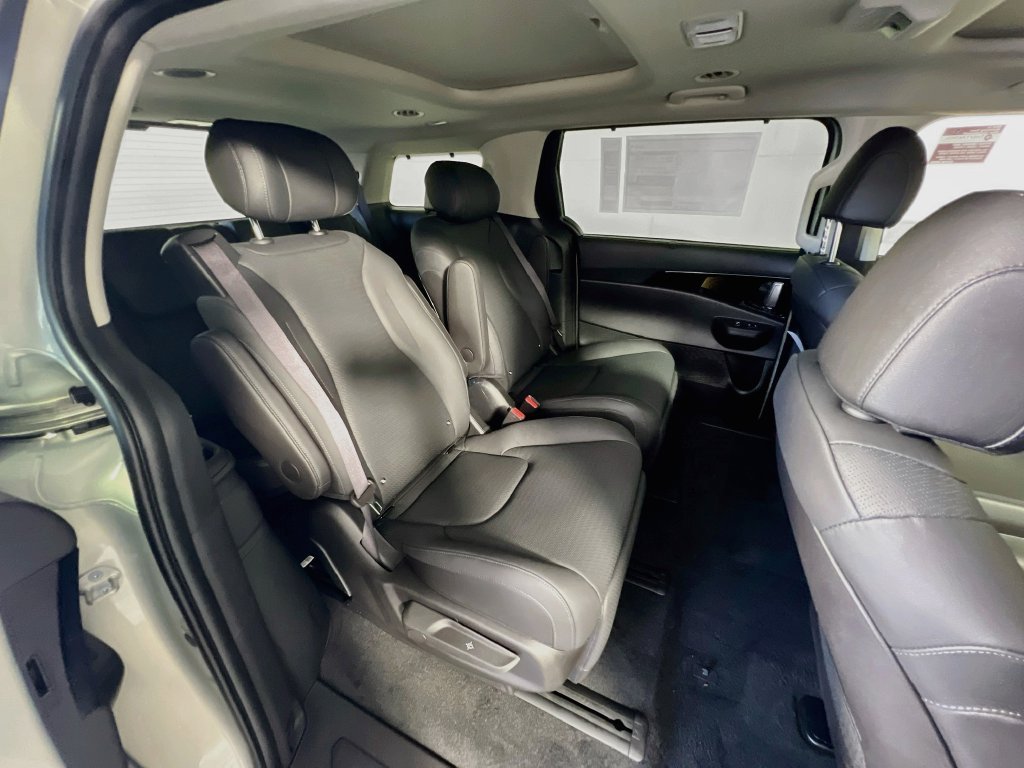 New 2027 Kia Carnival SX Prestige FWD image 26