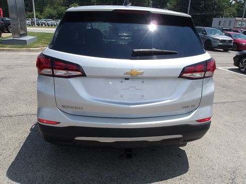 Used 2022 Chevrolet Equinox LT AWD/4WD image 6