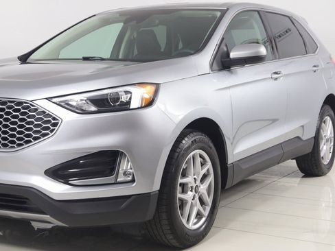 Used 2024 Ford Edge SEL w/ Convenience Package image 51