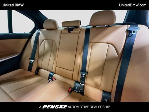 Used 2023 BMW 330i Sedan w/ Premium Package RWD image 20