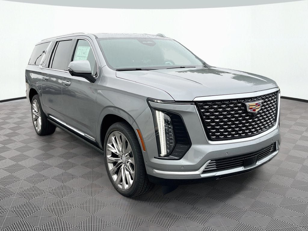 New 2026 Cadillac Escalade ESV Luxury w/ LPO, Radiant Package AWD/4WD image 3