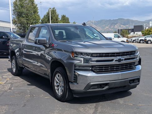 Used 2021 Chevrolet Silverado 1500 LT AWD/4WD image 7
