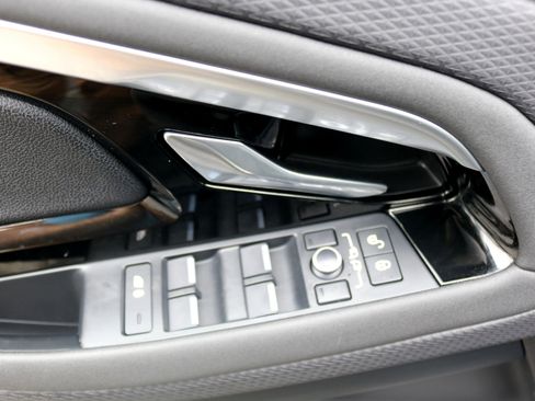 Used 2020 Land Rover Range Rover Evoque S image 14
