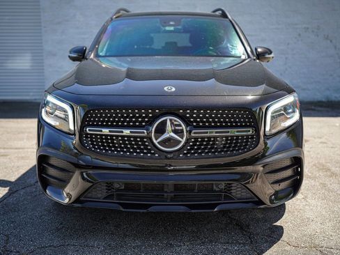 Used 2021 Mercedes-Benz GLB 250 w/ AMG Line image 5