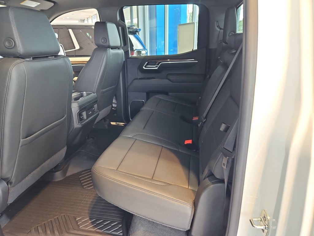 New 2026 Chevrolet Silverado 1500 RST AWD/4WD image 19