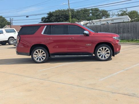 Used 2021 Chevrolet Tahoe Premier w/ Premium Package RWD image 4