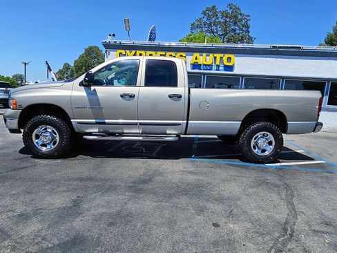 Used 2004 Dodge Ram 2500 Truck SLT w/ Trailer Tow Group AWD/4WD image 2