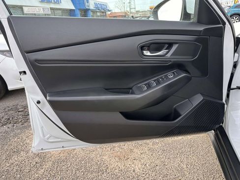 Used 2024 Honda Accord EX image 8