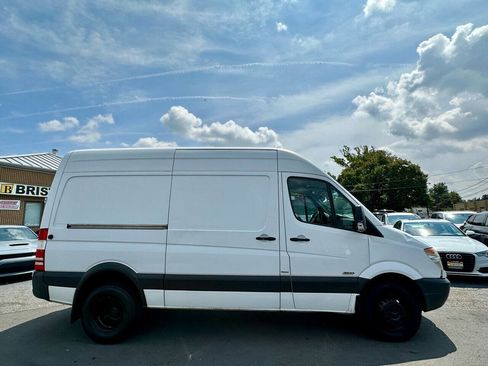 Used 2013 Mercedes-Benz Sprinter 3500 image 8