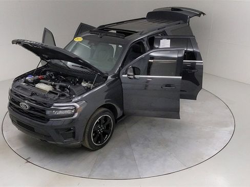 Certified 2022 Ford Expedition Max Limited image 45