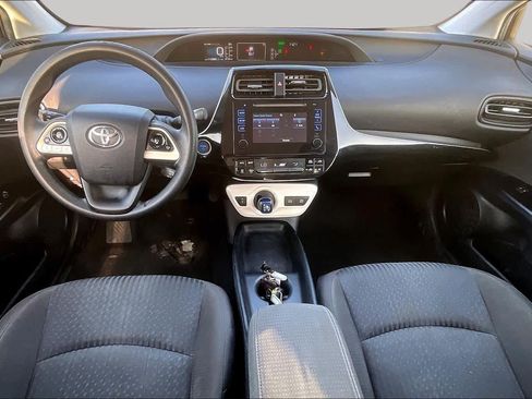 Used 2016 Toyota Prius Two FWD image 15