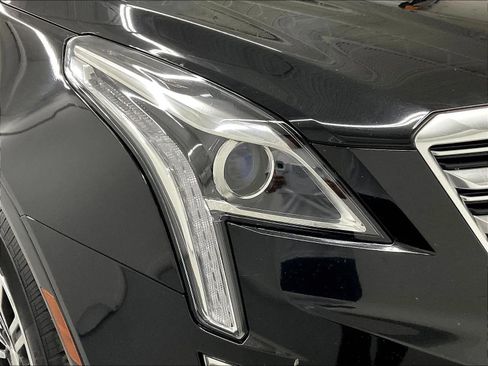 Used 2017 Cadillac XT5 Luxury w/ Driver Awareness Package FWD image 37