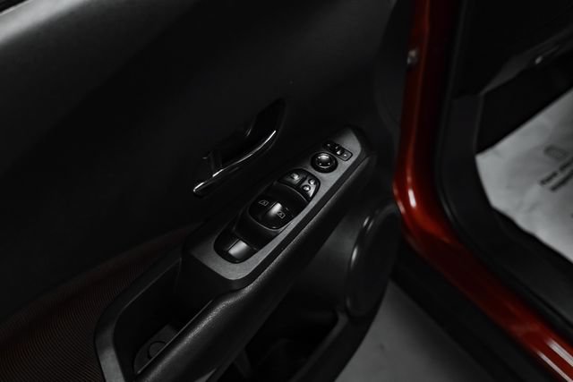 Used 2024 Nissan Kicks SR FWD image 40