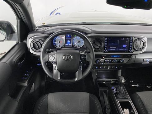 Certified 2023 Toyota Tacoma TRD Sport image 17