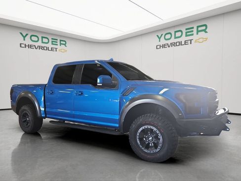 Used 2019 Ford F150 Raptor w/ Equipment Group 802A Luxury AWD/4WD image 3