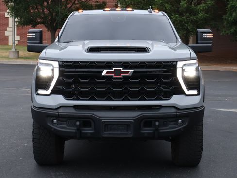 Used 2025 Chevrolet Silverado 2500 ZR2 w/ ZR2 Bison Edition AWD/4WD image 32