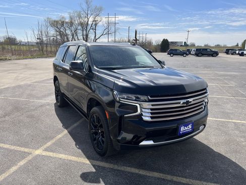 Used 2023 Chevrolet Tahoe High Country w/ Advanced Technology Package AWD/4WD image 8