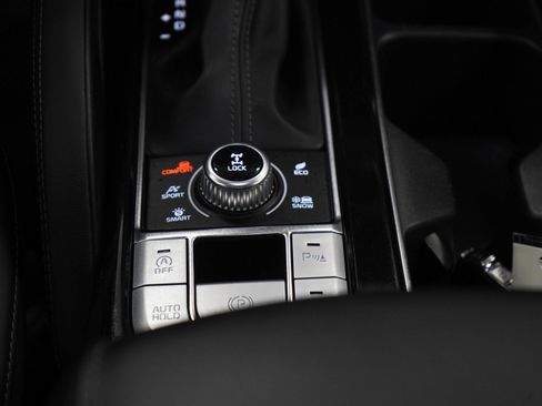 Used 2022 Kia Telluride SX w/ SX Prestige Package AWD/4WD image 22