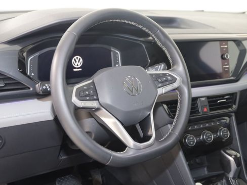 Used 2022 Volkswagen Taos SEL w/ Panoramic Sunroof Package AWD/4WD image 6