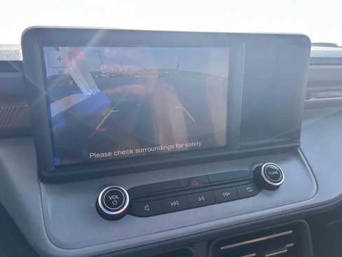 Used 2022 Ford Maverick Lariat w/ Equipment Group 500A Standard image 21