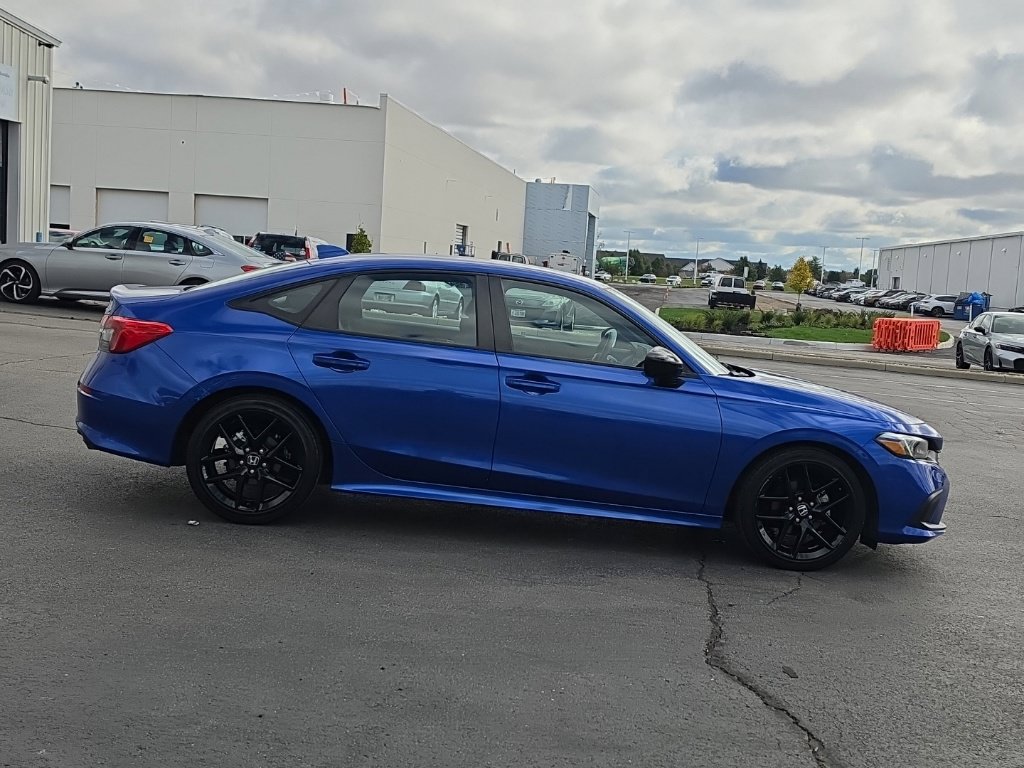 Used 2023 Honda Civic Sport image 10