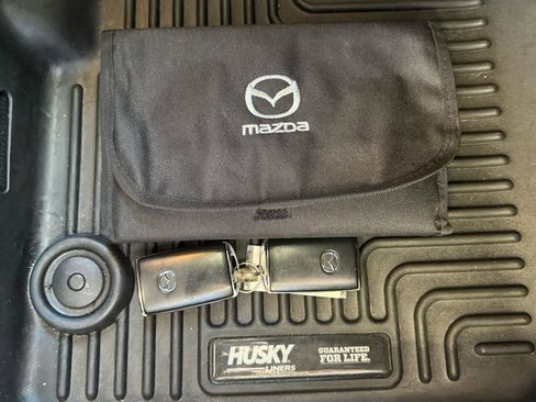 Used 2021 MAZDA CX-5 Touring FWD image 20