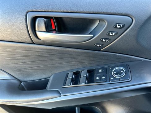 Used 2023 Lexus IS 350 F Sport w/ Memory Package RWD image 13